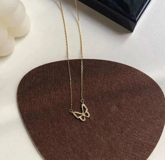 Butterfly Design Gold Plated Artificial Stones Pendant